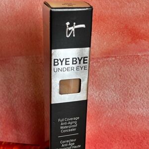 IT Cosmetics Bye Bye Under Eye Concealer Medium 20.0